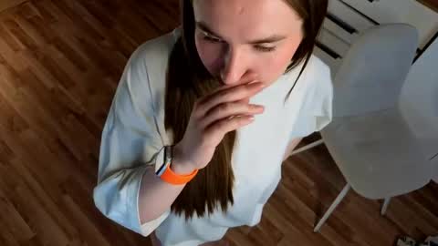 Snapshot of bella_soft chatting on 05-21-26, 02:57 Bella online show from 05-21-26, 02:57