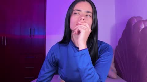 Valeria Model Independent online show from 10-19-25, 04:57