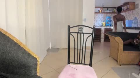 Bella sweetpea online show from 03-05-25, 06:01