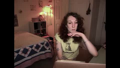 Snapshot of bellababy444 chatting on 06-24-26, 04:00 bellababy444 online show from 06-24-26, 04:00