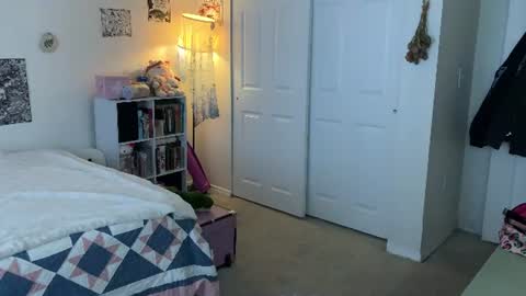 Snapshot of bellababy444 chatting on 07-13-26, 02:31 bellababy444 online show from 07-13-26, 02:31
