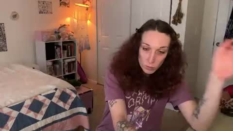 Snapshot of bellababy444 chatting on 07-31-26, 05:56 bellababy444 online show from 07-31-26, 05:56