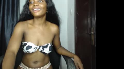 bella online show from 10-18-25, 05:35