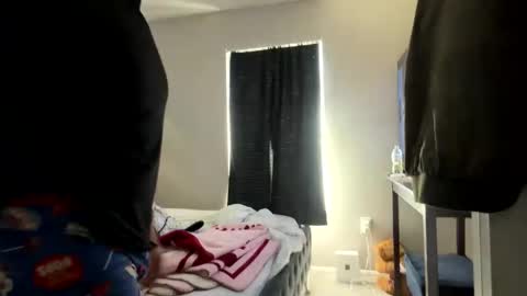 Roxy Rain online show from 02-15-26, 06:15