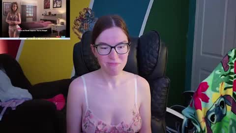 Snapshot of bellablake96 chatting on 07-06-26, 03:58 BellaBlake96 online show from 07-06-26, 03:58