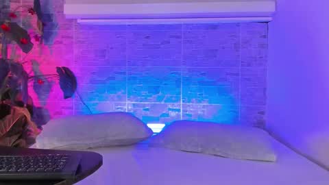 bellablazze online show from 11-21-25, 11:53