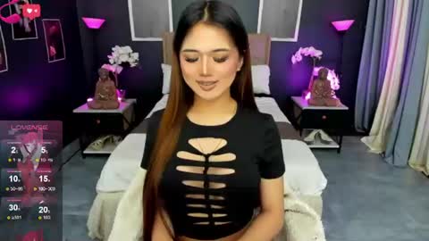 Snapshot of bellabrown_19xxx chatting on 06-11-26, 03:21 Bella online show from 06-11-26, 03:21