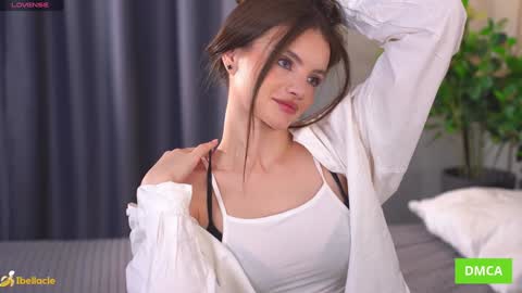 Snapshot of bellacle chatting on 01-12-26, 07:13 Bella I took a vacation and Ill be back on December 18th So dont lose me To keep in touch I have a TG - you can find below online show from 01-12-26, 07:13