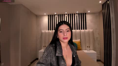 Bella online show from 01-19-26, 12:25