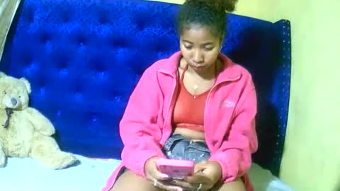 bellaena online show from 09-13-25, 07:13