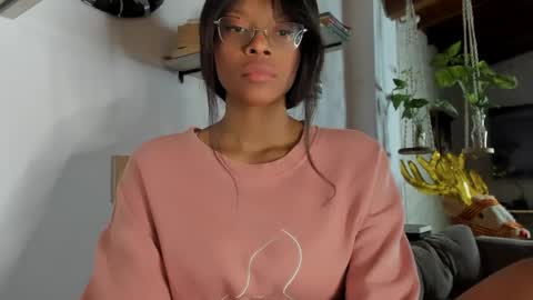 Snapshot of bellahproudly chatting on 04-21-26, 11:16 Bellah online show from 04-21-26, 11:16