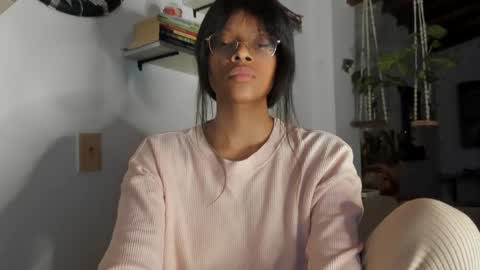 Snapshot of bellahproudly chatting on 05-08-26, 12:10 Bellah online show from 05-08-26, 12:10