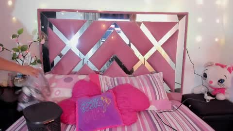 Snapshot of bellalumi chatting on 05-05-26, 03:25 bellalumi online show from 05-05-26, 03:25