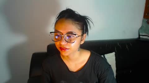 Snapshot of bellaluxxs chatting on 05-30-26, 11:02 MY NAME IS BELL online show from 05-30-26, 11:02