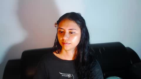 Snapshot of bellaluxxs chatting on 06-06-26, 10:25 MY NAME IS BELL online show from 06-06-26, 10:25