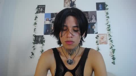 Snapshot of bellamy0955 chatting on 04-02-26, 10:07 bellamy0955 online show from 04-02-26, 10:07