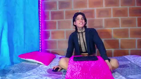 bellamy_094 online show from 09-25-25, 06:11