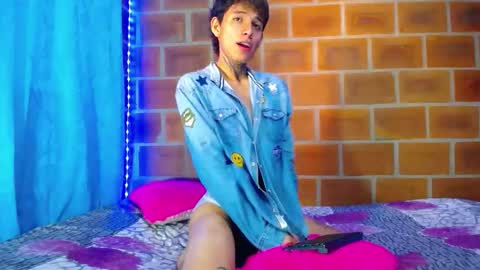 bellamy_094 online show from 10-22-25, 06:29