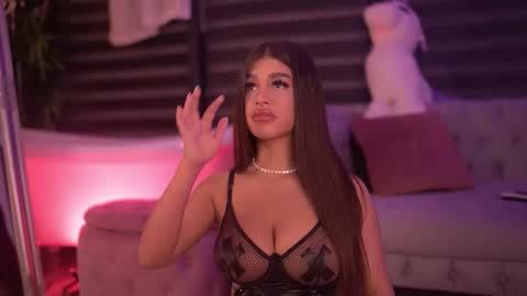 Bella online show from 12-15-25, 06:45