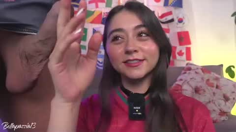 Snapshot of bellapazzia13 chatting on 06-23-26, 05:33 online show from 06-23-26, 05:33