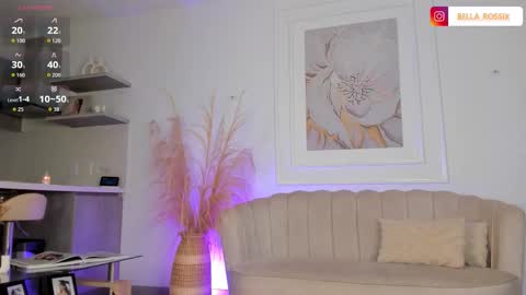 CALL ME BELLA online show from 10-25-25, 12:51