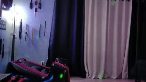 Bellaskeykeeper online show from 03-30-26, 07:42