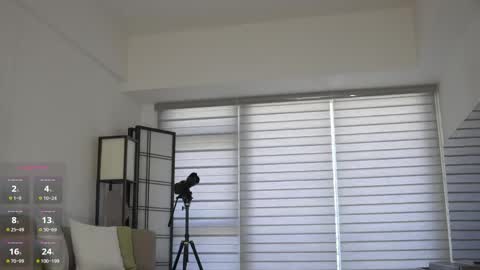 Snapshot of belle_adrienne chatting on 05-22-26, 02:40 Belle Adrienne IG online show from 05-22-26, 02:40