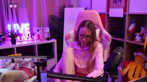 Alice online show from 03-19-26, 07:34