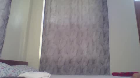 Snapshot of belle_bubbles chatting on 05-20-26, 08:20 bubbles online show from 05-20-26, 08:20