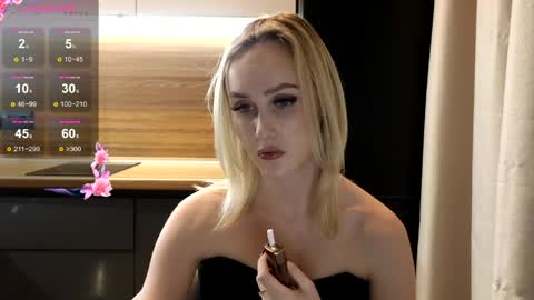 Snapshot of belle_vill chatting on 05-21-26, 03:41 Belle online show from 05-21-26, 03:41