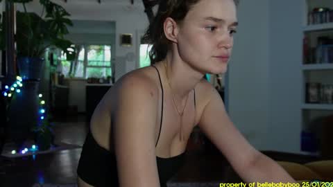 Snapshot of bellebabyboo chatting on 01-26-25, 10:12 BELLE online show from 01-26-25, 10:12