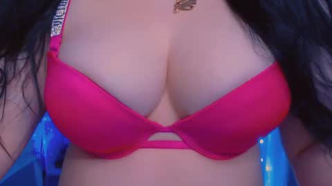 Hello I am kind friendly and cute girl online show from 01-27-25, 12:33