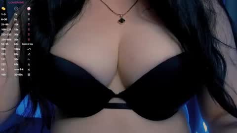 Snapshot of bellelovexx chatting on 07-16-26, 09:32 Hello I am kind friendly and cute girl online show from 07-16-26, 09:32