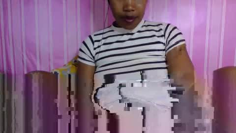 Snapshot of bellemiahxx chatting on 12-12-24, 10:56 bellemiahXx online show from 12-12-24, 10:56