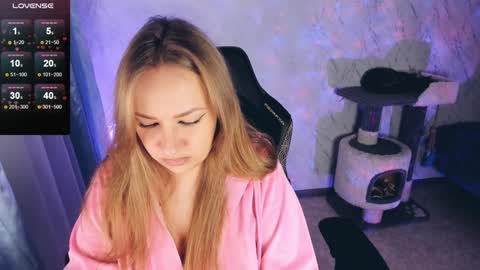 Your Annabelle Wolf  online show from 12-17-24, 02:11