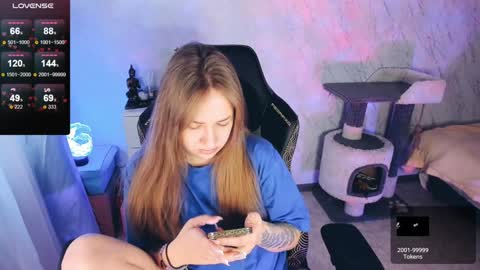 Your Annabelle Wolf  online show from 01-12-25, 01:16