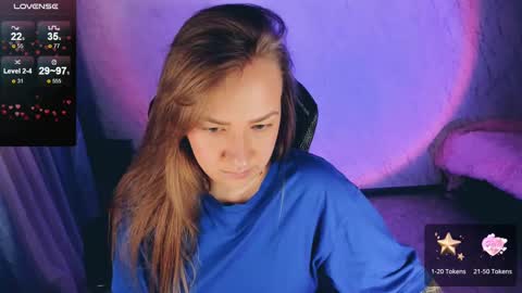 Your Annabelle Wolf  online show from 03-04-25, 11:00