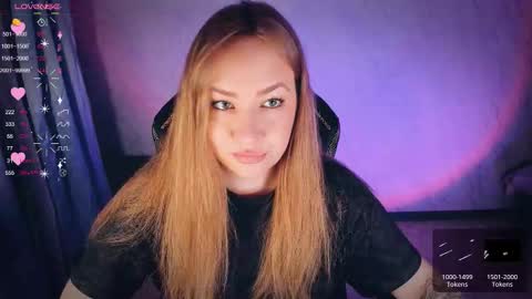 Your Annabelle Wolf  online show from 09-09-25, 07:24