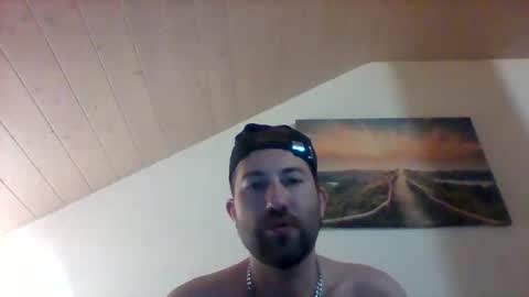 Snapshot of bellobello9696 chatting on 04-25-26, 02:14 bellobello9696 online show from 04-25-26, 02:14