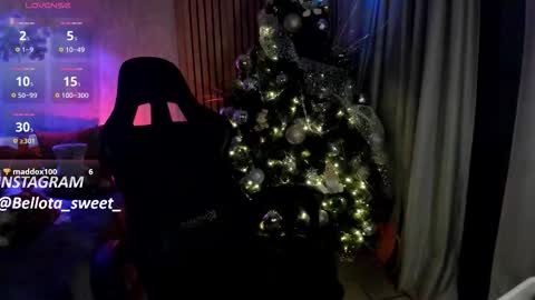 Snapshot of bellota_sweet chatting on 12-18-25, 01:44 Bella online show from 12-18-25, 01:44