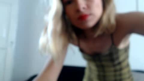 sophie online show from 05-12-26, 12:35