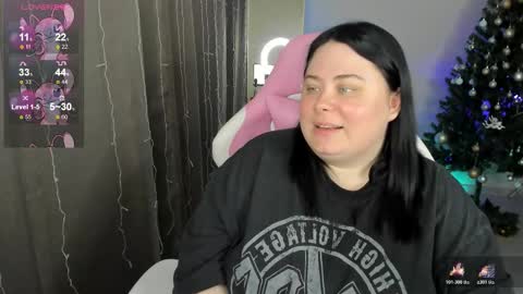 LinaBoo online show from 01-14-26, 05:13