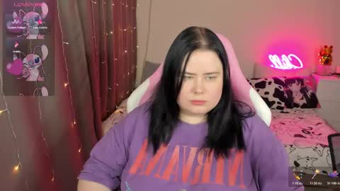 LinaBoo online show from 02-12-26, 04:51