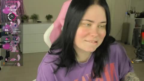 LinaBoo online show from 06-04-26, 11:16