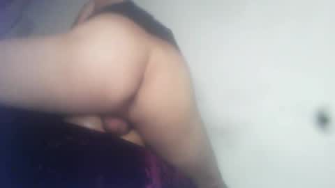 Snapshot of bemysecrett chatting on 10-07-25, 08:39 bemysecrett online show from 10-07-25, 08:39