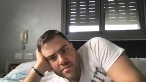 Snapshot of ben117 chatting on 02-15-25, 12:43 ben117 online show from 02-15-25, 12:43