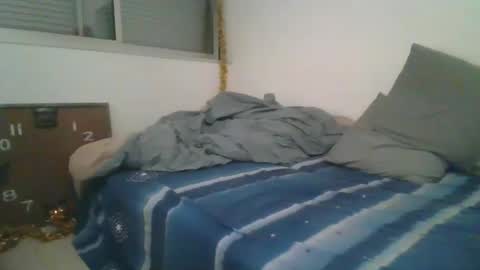 Snapshot of benbare13 chatting on 12-28-24, 09:40 benbare13 online show from 12-28-24, 09:40