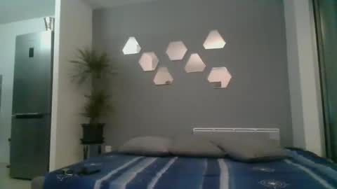 Snapshot of benbare13 chatting on 12-30-24, 05:34 benbare13 online show from 12-30-24, 05:34