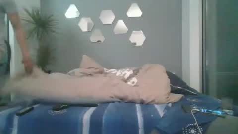 Snapshot of benbare13 chatting on 01-08-25, 10:48 benbare13 online show from 01-08-25, 10:48