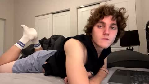 benchedtoast online show from 12-19-25, 01:12